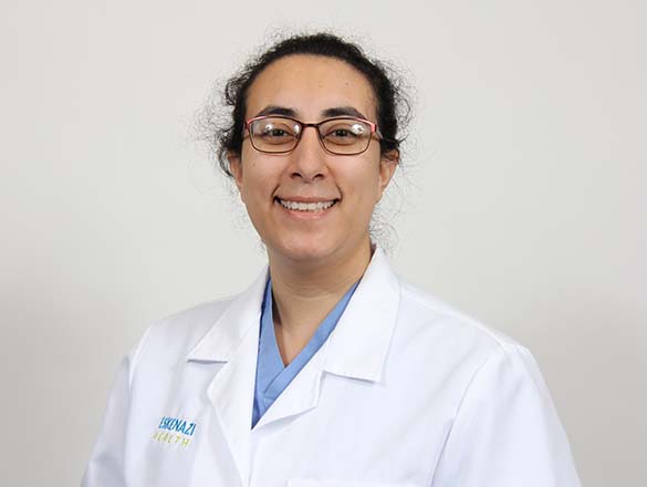 Dr. Laura Andaluz-Scher
