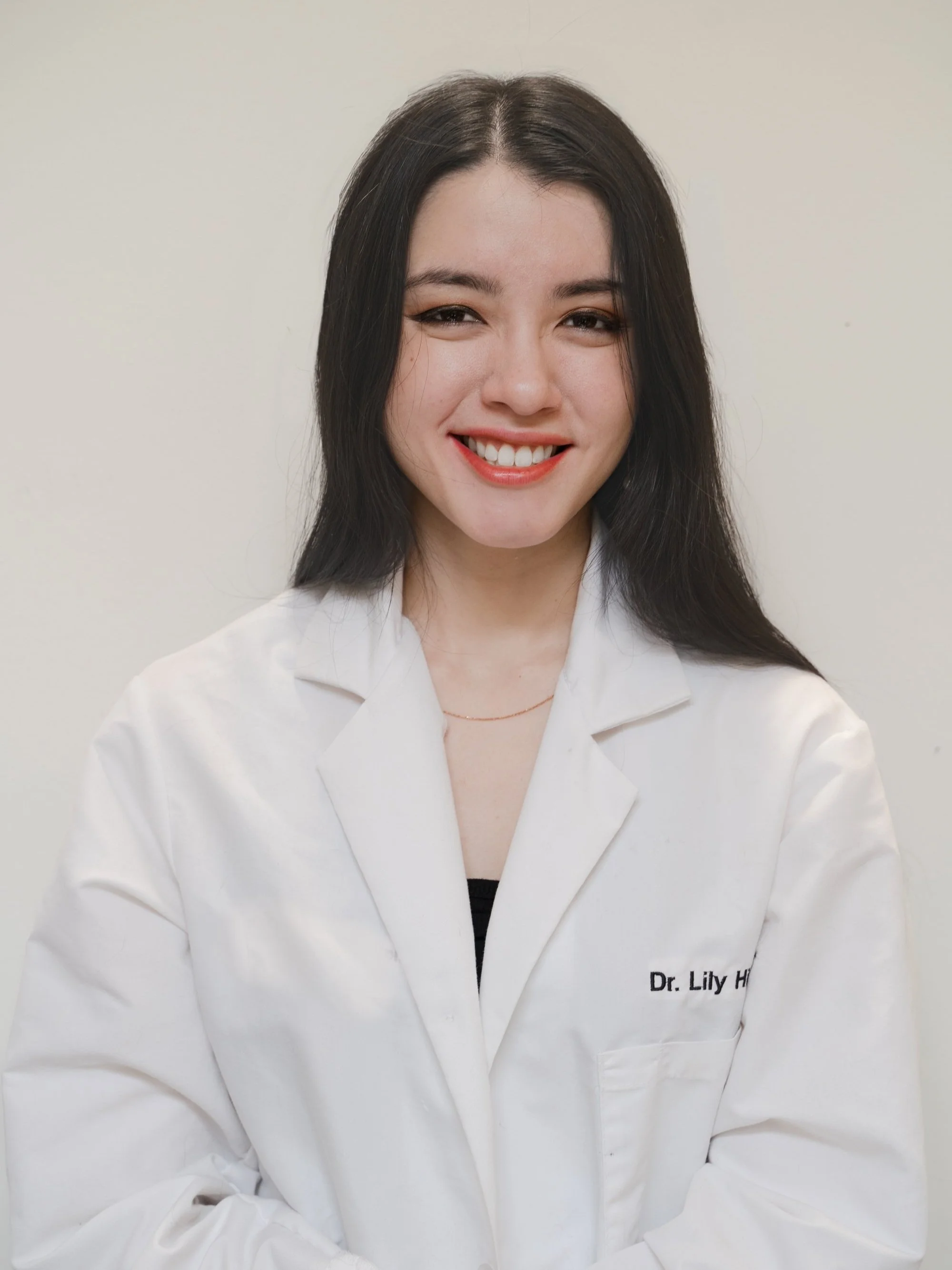 Dr. Lily Hipp