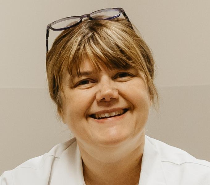 Dr. Marie Helene Errera