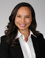 Dr. Karolinne Rocha