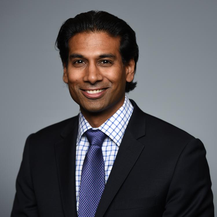 Dr. Shantan Reddy | Retina Specialist | Naperville, IL